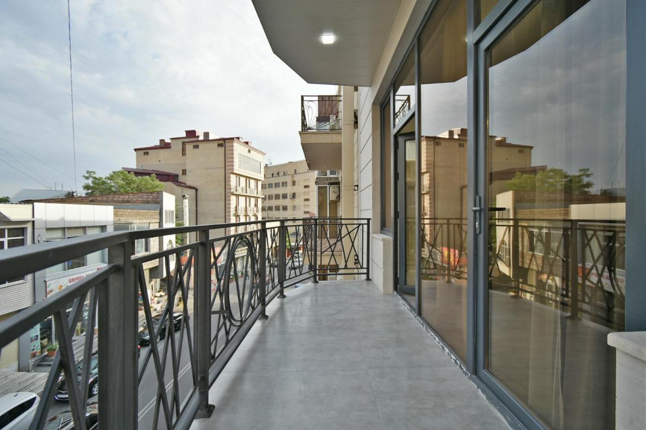New Apartment In Yerevan City Center Exterior foto